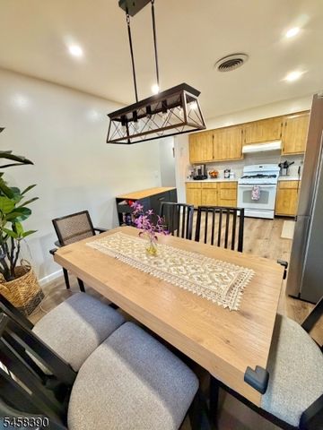 26 Coney Rd, Little Falls Twp., NJ 07424