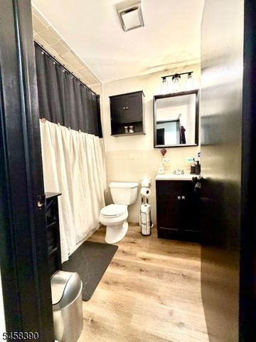26 Coney Rd, Little Falls Twp., NJ 07424