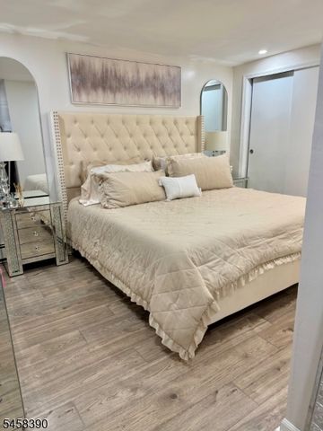 26 Coney Rd, Little Falls Twp., NJ 07424