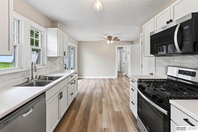 7205 Minne Lusa Boulevard, Omaha, NE 68112