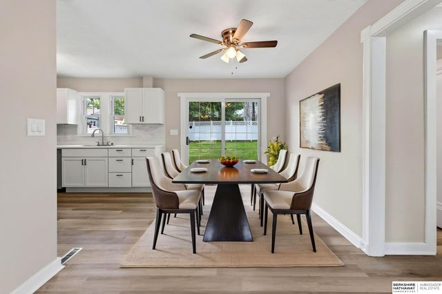 7205 Minne Lusa Boulevard, Omaha, NE 68112