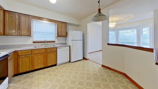 3358 SECRET ISLE Lane, Jacksonville, FL 32225