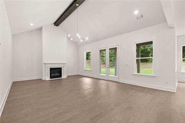 8480 Creekside Overlook Drive, Gainesville, GA 30506