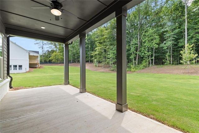 8480 Creekside Overlook Drive, Gainesville, GA 30506