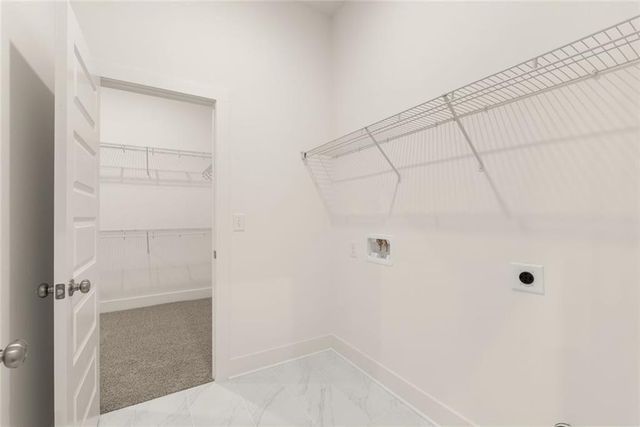 8480 Creekside Overlook Drive, Gainesville, GA 30506