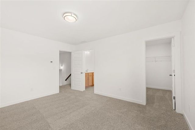 8480 Creekside Overlook Drive, Gainesville, GA 30506