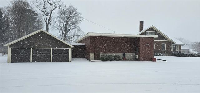 208 W Main Street, Gobles, MI 49055
