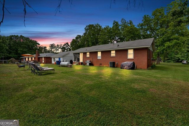 7783 Cantrell Road, Douglasville, GA 30135