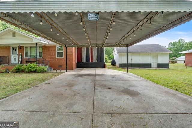7783 Cantrell Road, Douglasville, GA 30135