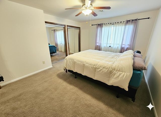 749 Wellington Drive, Dyer, IN 46311