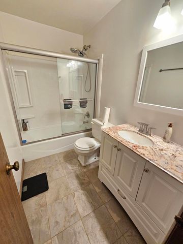 749 Wellington Drive, Dyer, IN 46311