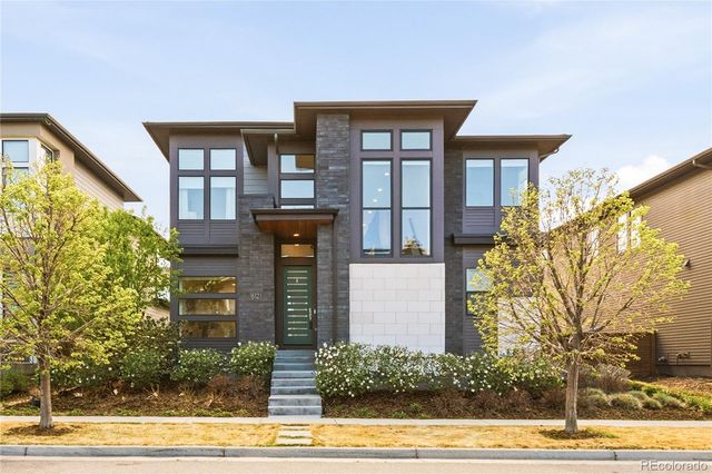 6121 Chester Street, Denver, CO 80238