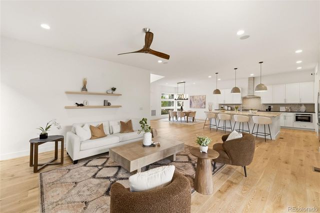 6121 Chester Street, Denver, CO 80238