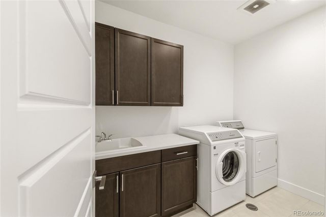 6121 Chester Street, Denver, CO 80238