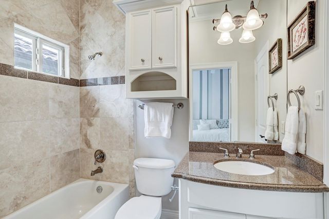 2109 Crocker Street, Houston, TX 77006