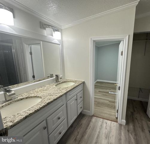 244 5TH ST, Lothian, MD 20711