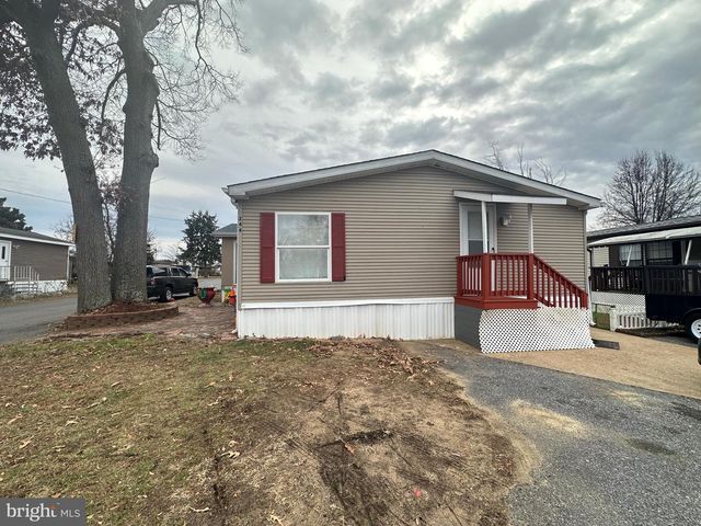 244 5TH ST, Lothian, MD 20711