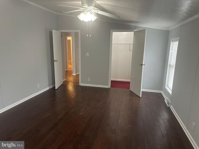 244 5TH ST, Lothian, MD 20711