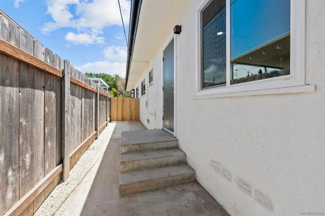 81 Amherst, San Diego, CA 92115