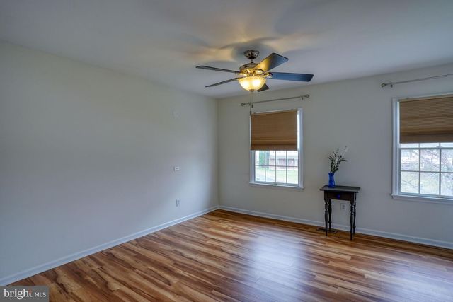 21 VISCAYA CT, Bear, DE 19701