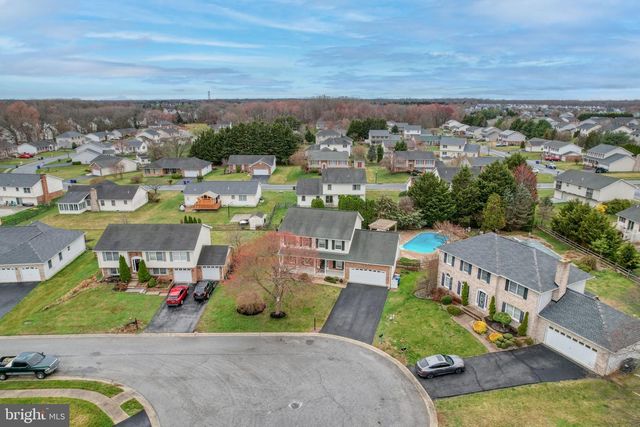 21 VISCAYA CT, Bear, DE 19701