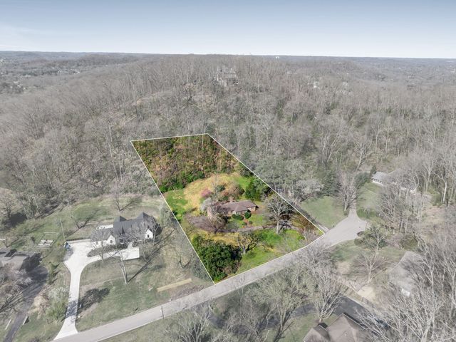 2009 Otter Valley Ln, Nashville, TN 37215