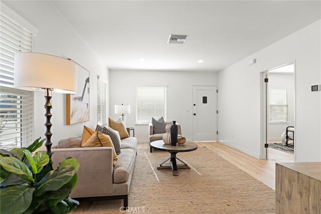 267 Olive, Claremont, CA 91711