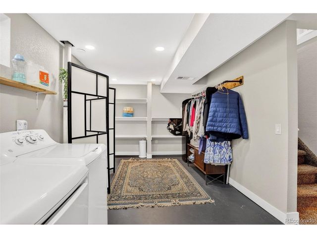 3222 Blackhawk Cir, Aurora, CO 80011