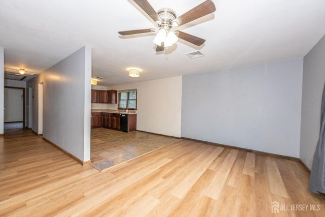 29 MAIN Street, Hackettstown, NJ 07840