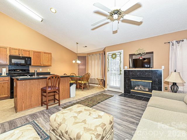 11726 Black Maple Avenue, Charlotte, NC 28269