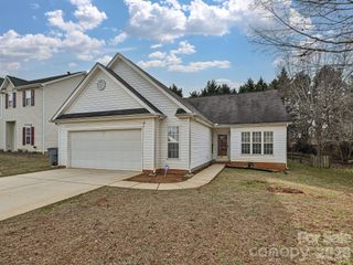 11726 Black Maple Avenue, Charlotte, NC 28269