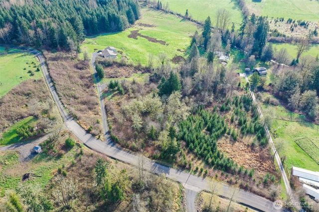 208 Sanderson Road, Chehalis, WA 98532