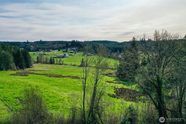 208 Sanderson Road, Chehalis, WA 98532