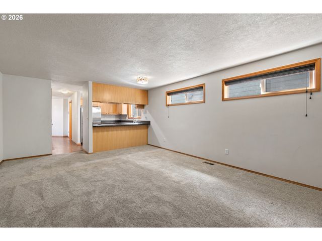 9223 N HODGE Ave, Portland, OR 97203
