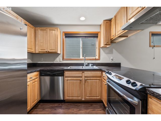 9223 N HODGE Ave, Portland, OR 97203