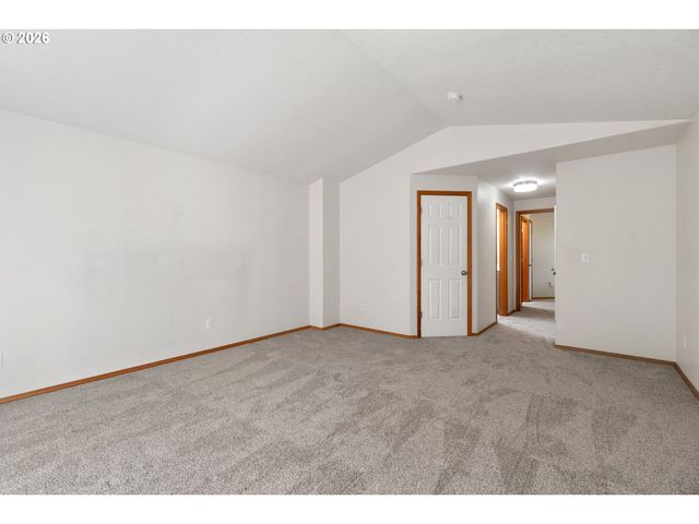 9223 N HODGE Ave, Portland, OR 97203