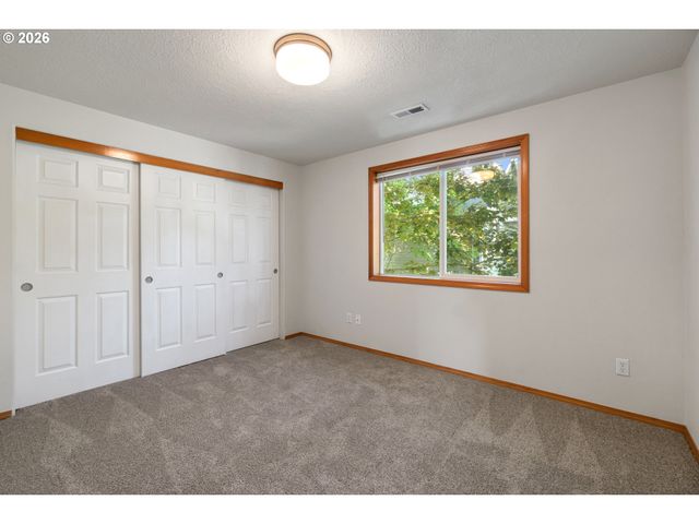 9223 N HODGE Ave, Portland, OR 97203