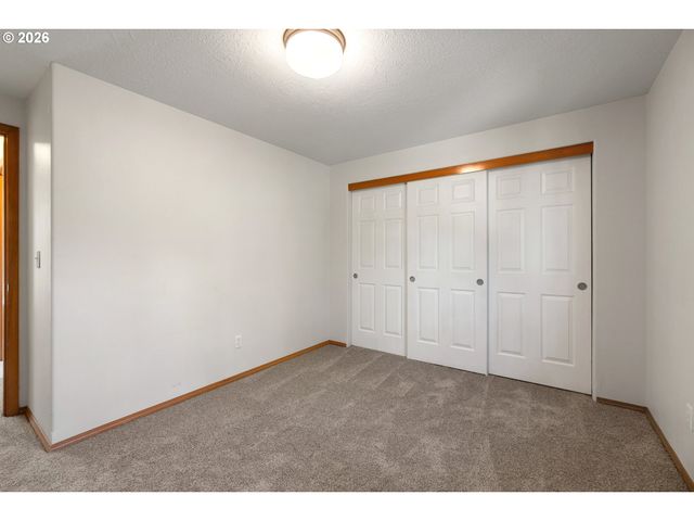 9223 N HODGE Ave, Portland, OR 97203