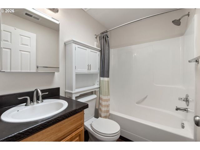 9223 N HODGE Ave, Portland, OR 97203