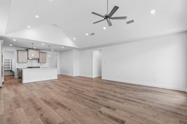 813 Green Ash Drive, Waller, TX 77484
