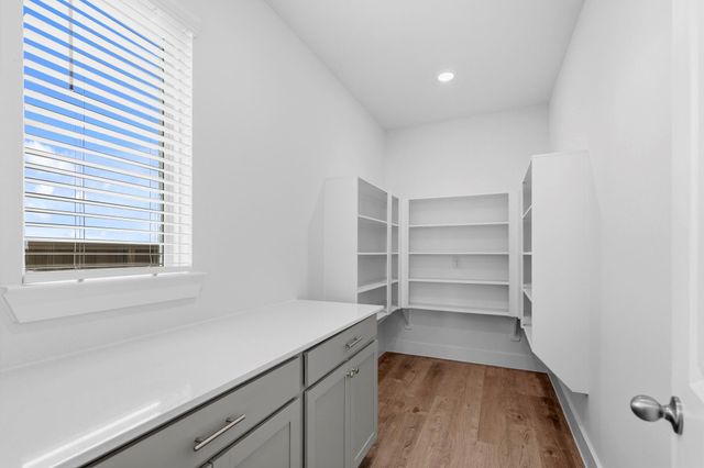 813 Green Ash Drive, Waller, TX 77484