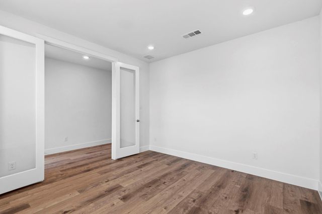 813 Green Ash Drive, Waller, TX 77484