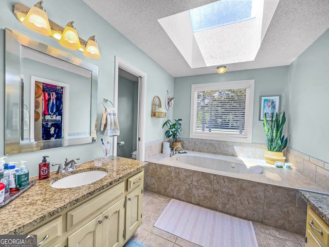 137 Craigwood Way, Sharpsburg, GA 30277