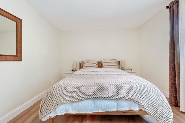 63 Neillian Way 63, Bedford, MA 01730