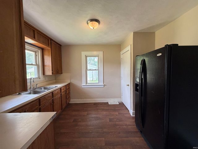 1233 N Meade Street, South Bend, IN 46628