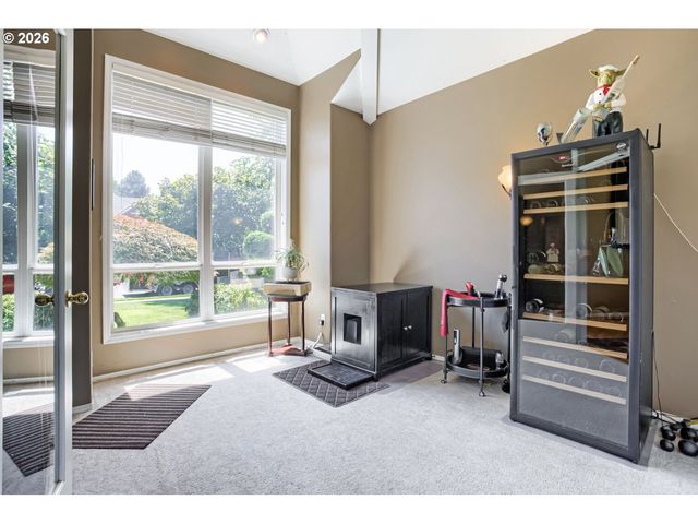 1850 Ne 21ST Ave, Canby, OR 97013