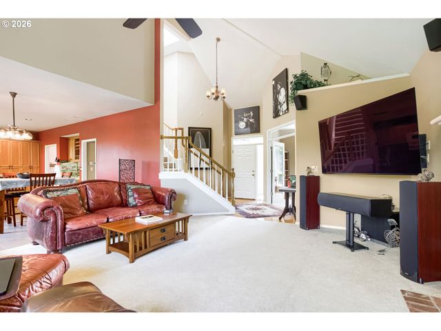 1850 Ne 21ST Ave, Canby, OR 97013