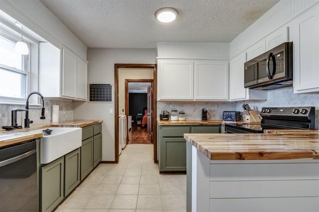 4521 Zella Way NE, Piedmont, OK 73078