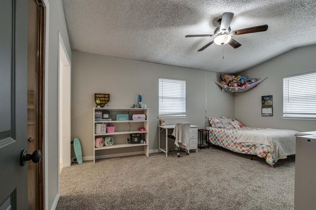 4521 Zella Way NE, Piedmont, OK 73078
