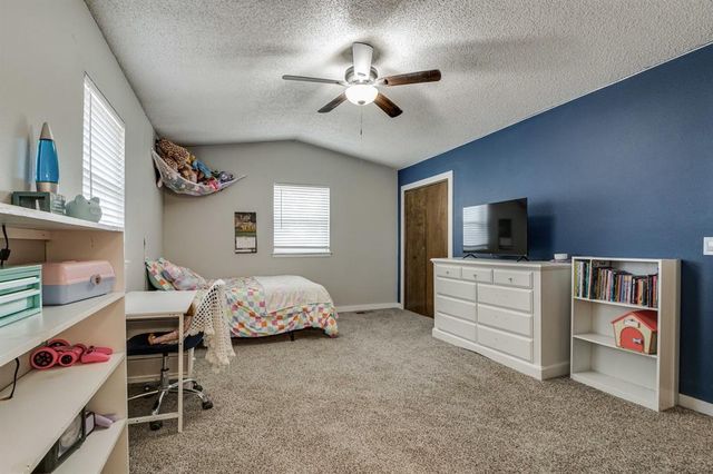 4521 Zella Way NE, Piedmont, OK 73078